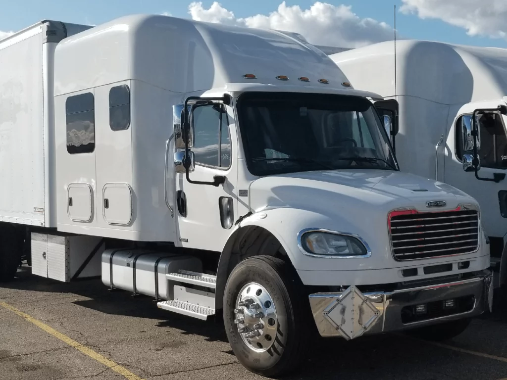 a fusiontransportation truck for expedited shipping